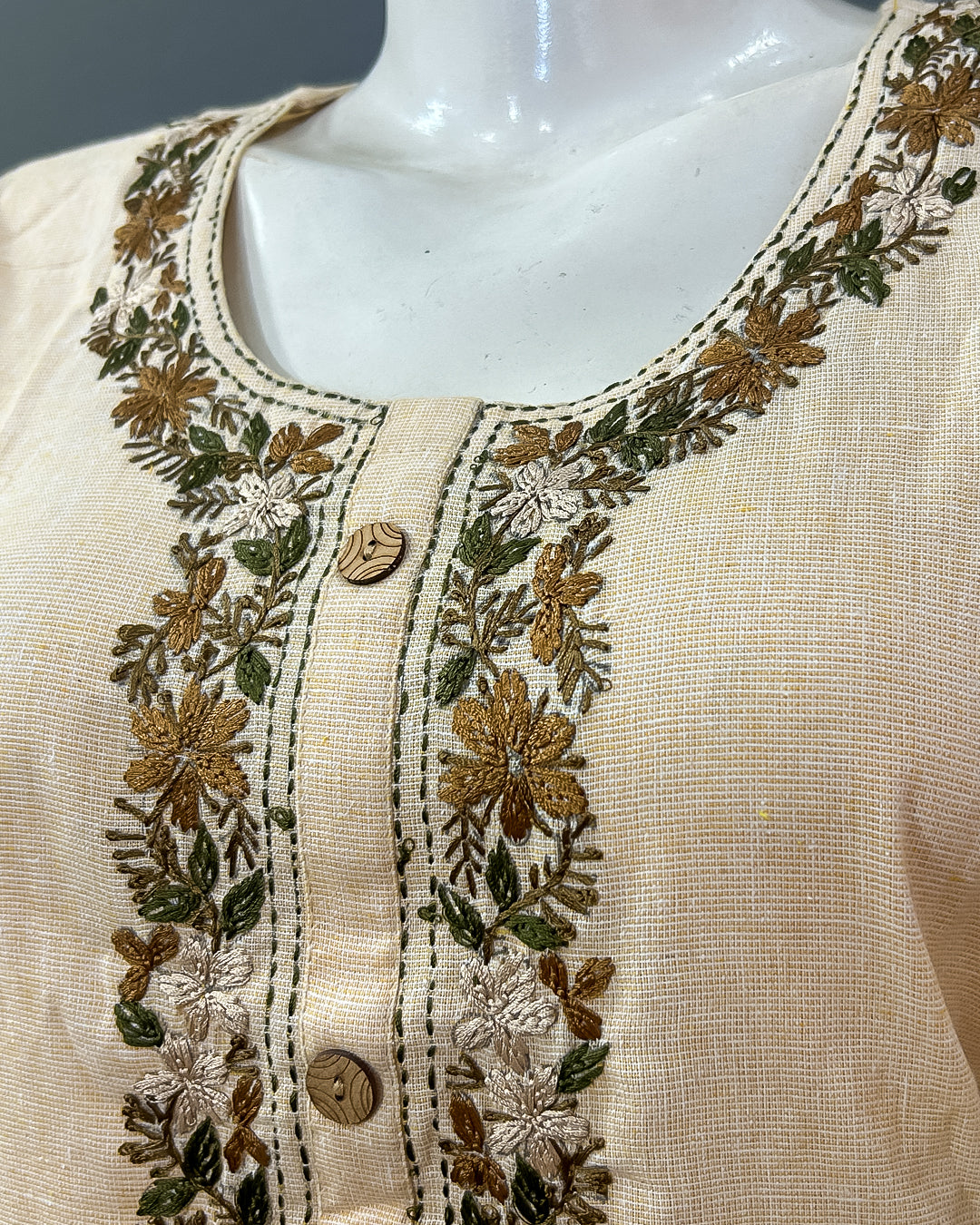 Sand Dune Embroidered Linen Cotton Kurti Set